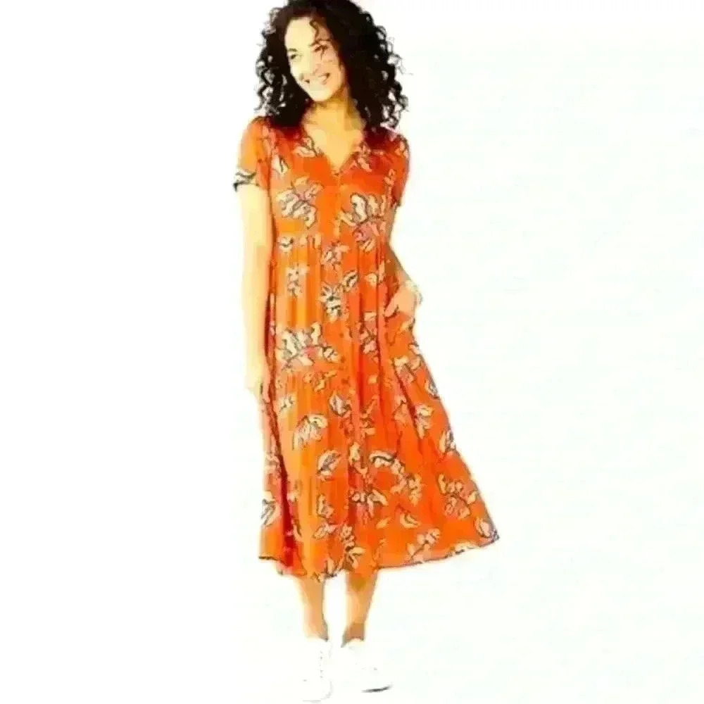 Sonoma Tiered Maxi Dress with 🍃Leaf Pattern, Button Detailing On Front